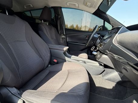 Toyota Prius, 2017 — фото 10