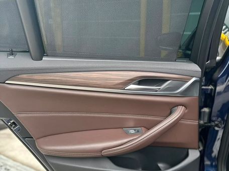 BMW 5 серии, 2019 — 照片 7