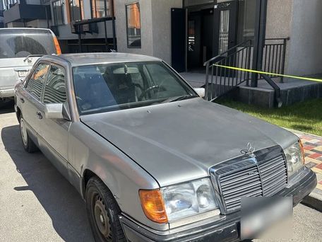 Mercedes-Benz W124, 1992 — фото 2