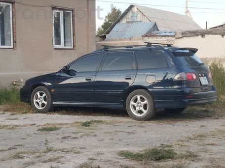 Toyota Caldina, 2000