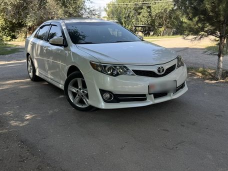 Toyota Camry, 2012 — фото 1