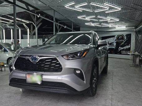 Toyota Highlander, 2022 — фото 1