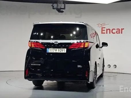 Toyota Alphard, 2023 — фото 4