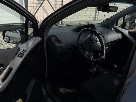 Toyota Yaris, 2008 — photo 7
