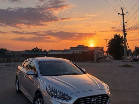 Hyundai Sonata, 2017 — фото 1