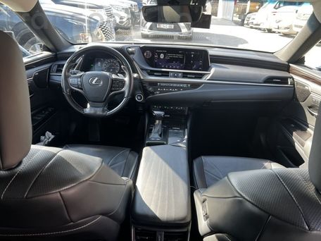 Lexus ES, 2019 — 照片 5