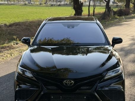 Toyota Camry, 2021 — сүрөт 1