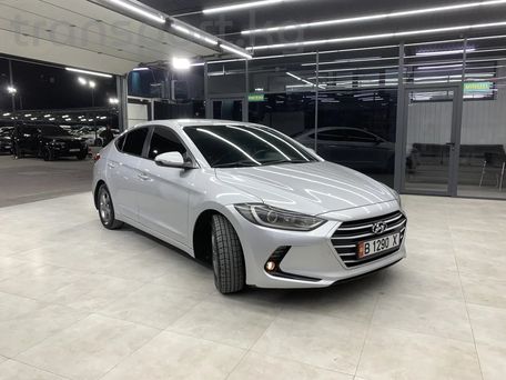 Hyundai Avante, 2018 — фото 2