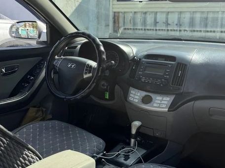 Hyundai Avante, 2010 — сүрөт 5
