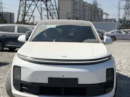 Li Auto (Lixiang) L6, 2024 — фото 1