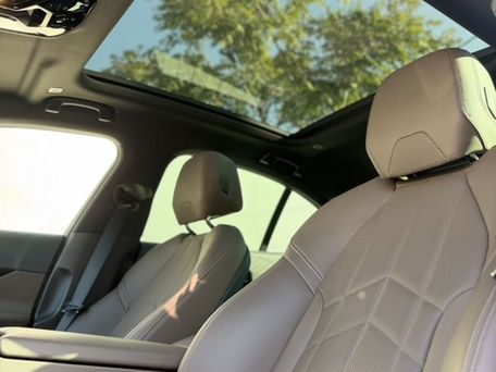 BMW 5 Series, 2024 — photo 12