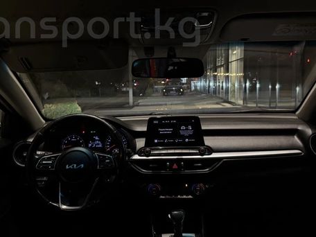 Kia Cerato, 2022 — 照片 7