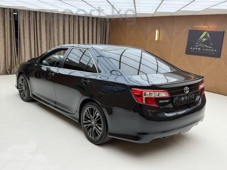 Toyota Camry, 2012 — 照片 5