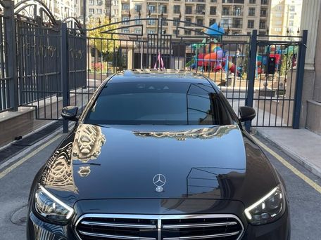 Mercedes-Benz E-Class, 2021 — photo 2