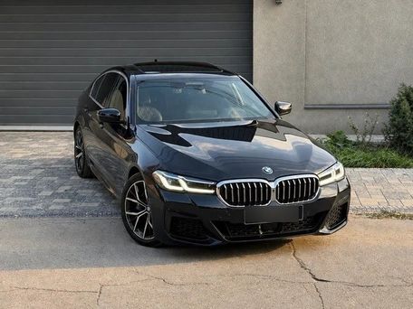 BMW 5 серии, 2016 — фото 1