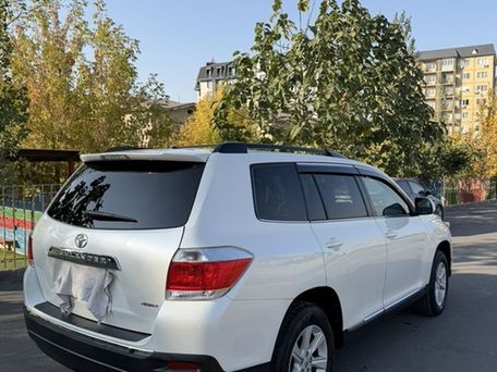 Toyota Highlander, 2012 — сүрөт 6
