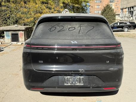 Li Auto (Lixiang) L6, 2024 — photo 13