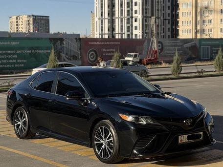 Toyota Camry, 2019 — сүрөт 2