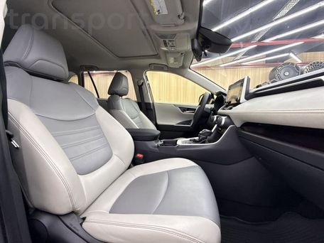 Toyota RAV4, 2020 — photo 20