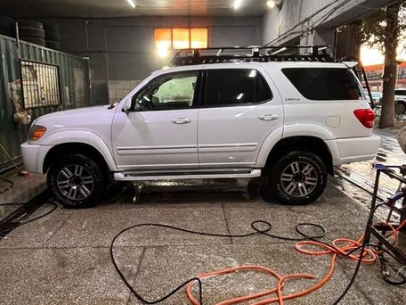 Toyota Sequoia, 2005 — photo 2