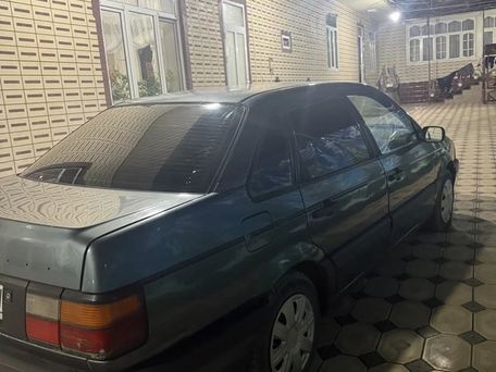 Volkswagen Passat, 1989 — 照片 5