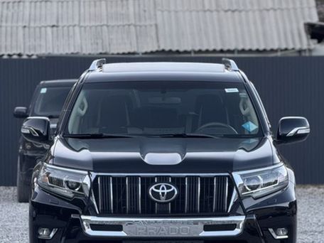 Toyota Land Cruiser Prado, 2018 — фото 1