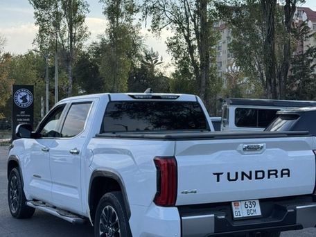Toyota Tundra, 2023 — сүрөт 6