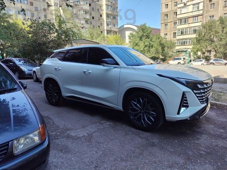 Changan UNI-Z, 2025 — 照片 8