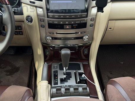 Lexus LX, 2012 — фото 6