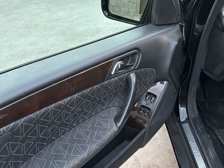 Mercedes-Benz C-Класс, 2005 — сүрөт 11