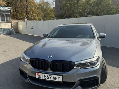 BMW 5 Series, 2019 — photo 1