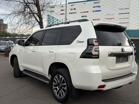Toyota Land Cruiser Prado, 2022 — 照片 4