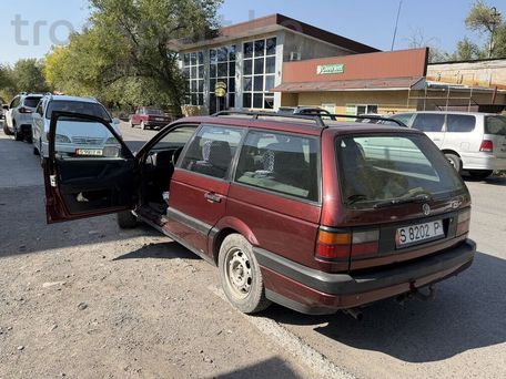 Volkswagen Passat, 1991 — сүрөт 5