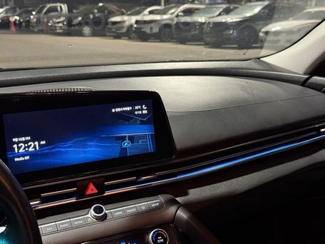 Hyundai Avante, 2021 — сүрөт 15