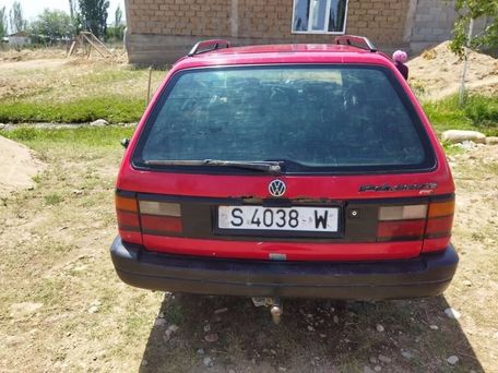 Volkswagen Passat, 1990 — сүрөт 3
