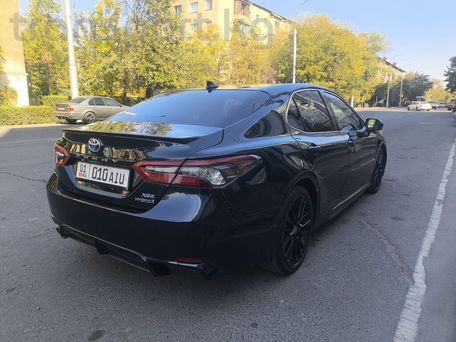 Toyota Camry, 2021 — сүрөт 1