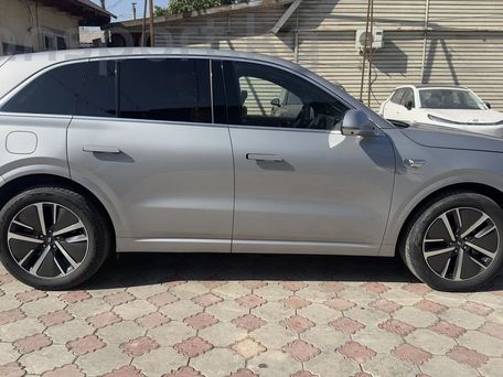 Li Auto (Lixiang) L6, 2024 — сүрөт 3