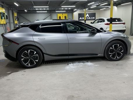 Kia EV6, 2023 — photo 6