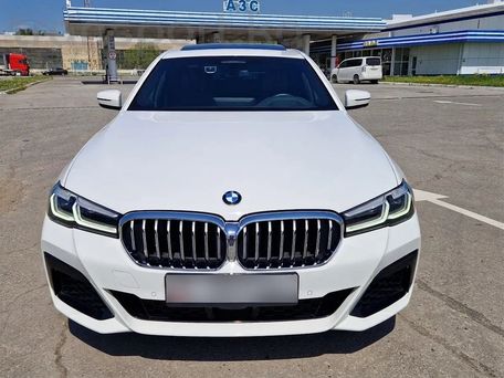 BMW 5 серии, 2020 — фото 1