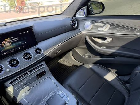 Mercedes-Benz E-Класс, 2022 — фото 17