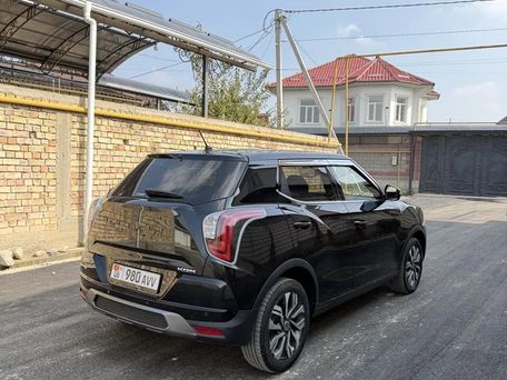 SsangYong Tivoli, 2024 — photo 12