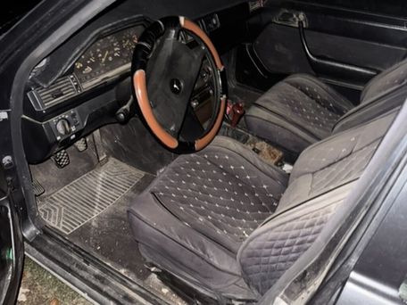 Mercedes-Benz W124, 1989 — 照片 2