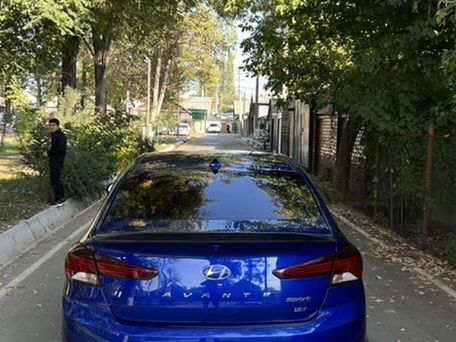 Hyundai Avante, 2019 — 照片 6