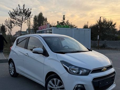 Chevrolet Spark, 2017 — photo 1