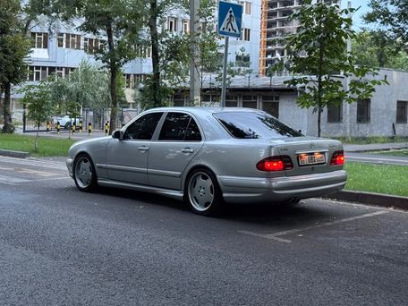 Mercedes-Benz E-Класс AMG, 2002 — фото 3