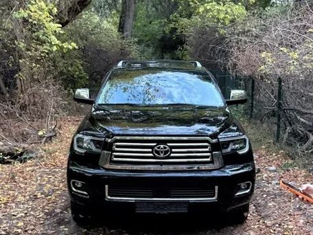 Toyota Sequoia, 2018 — фото 1