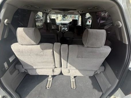 Toyota Alphard, 2023 — фото 7