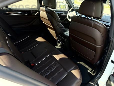 BMW 5 серии, 2021 — 照片 10