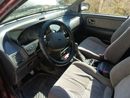 Mitsubishi Space Wagon, 1993 — photo 3