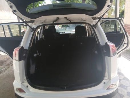Toyota RAV4, 2018 — фото 6